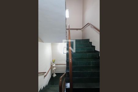 Apartamento para alugar com 65m², 2 quartos e 1 vaga Apartamento para alugar com 65m², 2 quartos e 1 vagaHall social