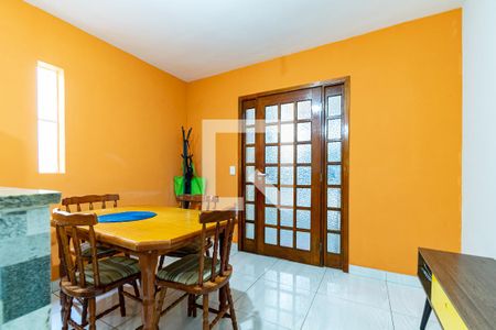 Sala de casa à venda com 5 quartos, 175m² em Jabaquara, São Paulo