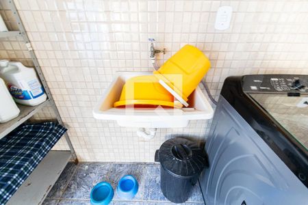 Casa à venda com 175m², 5 quartos e 2 vagas Casa à venda com 175m², 5 quartos e 2 vagasÁrea comum