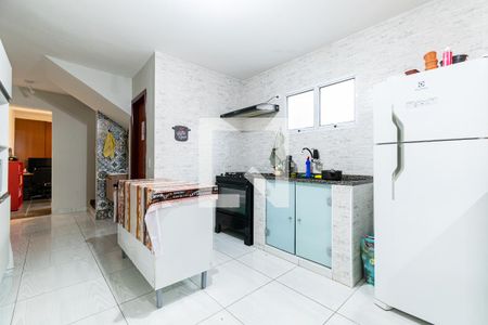 Casa à venda com 175m², 5 quartos e 2 vagas Casa à venda com 175m², 5 quartos e 2 vagasCozinha