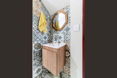 Casa à venda com 175m², 5 quartos e 2 vagas Casa à venda com 175m², 5 quartos e 2 vagasLavabo