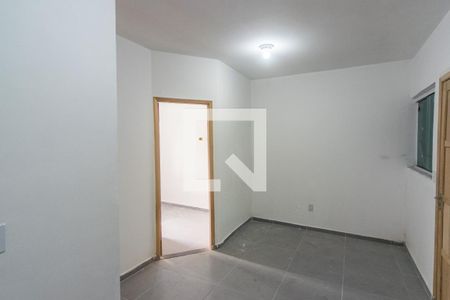 Apartamento para alugar com 40m², 2 quartos e sem vagaSala e Cozinha