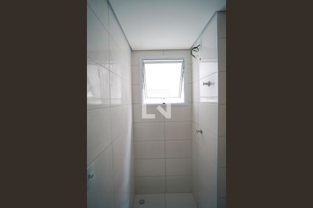 Banheiro da Suíte de apartamento para alugar com 2 quartos, 55m² em Jardim Pagliato, Sorocaba