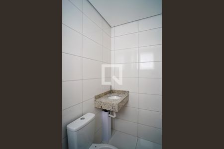 Banheiro da Suíte de apartamento para alugar com 2 quartos, 55m² em Jardim Pagliato, Sorocaba