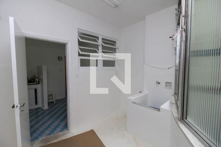 Apartamento à venda com 114m², 3 quartos e 1 vaga Apartamento à venda com 114m², 3 quartos e 1 vagaÁrea de Serviço