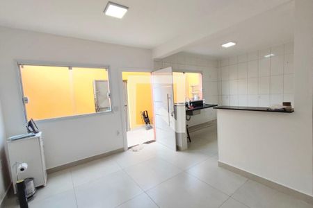 Sala de casa para alugar com 3 quartos, 80m² em Jardim Samambaia, Campinas