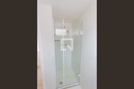 Apartamento para alugar com 50m², 2 quartos e 2 vagas Apartamento para alugar com 50m², 2 quartos e 2 vagasBanheiro