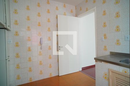 Apartamento à venda com 66m², 2 quartos e 1 vagaCozinha