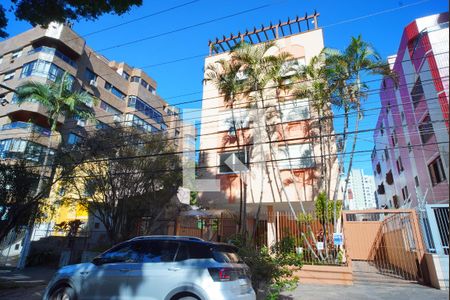 Apartamento à venda com 66m², 2 quartos e 1 vagaFachada