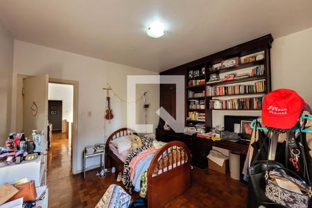 Casa à venda com 350m², 4 quartos e 4 vagasQuarto 1