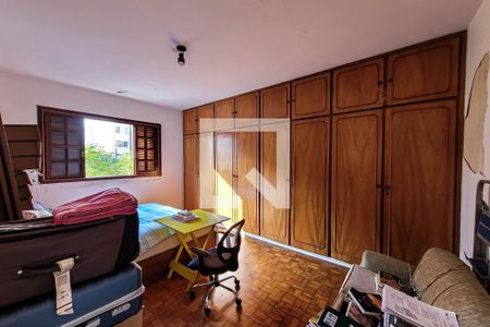 Casa à venda com 350m², 4 quartos e 4 vagasQuarto 2