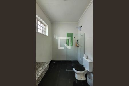 Casa à venda com 350m², 4 quartos e 4 vagasBanheiro Social