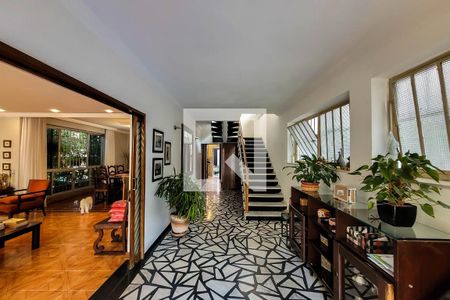 Casa à venda com 350m², 4 quartos e 4 vagasHall de Entrada