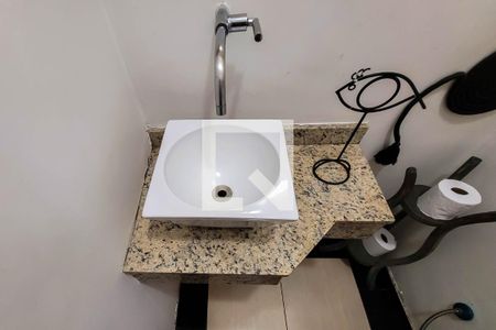 Lavabo de casa para alugar com 4 quartos, 350m² em Vila Mariana, São Paulo