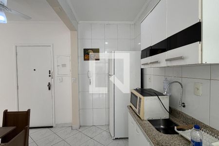Cozinha  de kitnet/studio para alugar com 1 quarto, 32m² em Boqueirão, Santos
