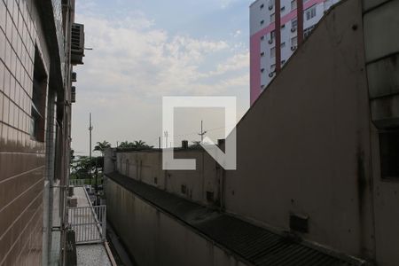 Vista de kitnet/studio para alugar com 1 quarto, 32m² em Boqueirão, Santos
