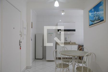 Cozinha de kitnet/studio para alugar com 1 quarto, 32m² em Boqueirão, Santos