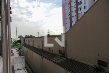 Vista de kitnet/studio para alugar com 1 quarto, 32m² em Boqueirão, Santos