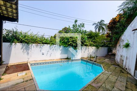 Casa à venda com 414m², 4 quartos e 2 vagas