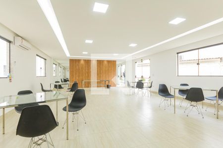 Apartamento para alugar com 44m², 2 quartos e 1 vaga Apartamento para alugar com 44m², 2 quartos e 1 vagaSalão de Festas 1