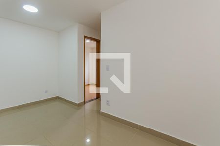 Sala de apartamento para alugar com 2 quartos, 44m² em Parque São Vicente, Mauá