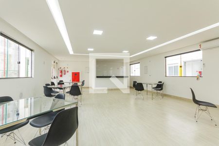 Apartamento para alugar com 44m², 2 quartos e 1 vaga Apartamento para alugar com 44m², 2 quartos e 1 vagaSalão de Festas 1