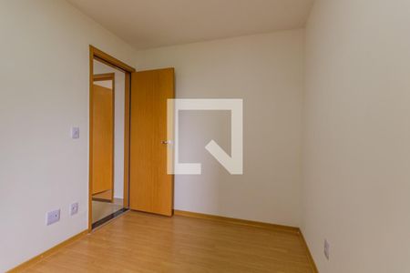 Quarto 1 de apartamento para alugar com 2 quartos, 44m² em Parque São Vicente, Mauá