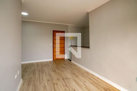 Sala de apartamento à venda com 2 quartos, 60m² em Vila Galvão, Guarulhos