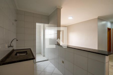 Cozinha de apartamento à venda com 2 quartos, 60m² em Vila Galvão, Guarulhos