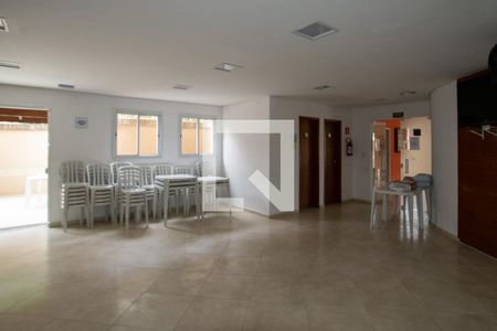 Apartamento para alugar com 60m², 2 quartos e 1 vaga Apartamento para alugar com 60m², 2 quartos e 1 vagaÁrea comum - Salão de festas