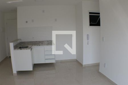 Sala/Cozinha de kitnet/studio à venda com 1 quarto, 40m² em Taquara, Rio de Janeiro