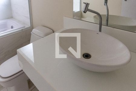 Casa de condomínio para alugar com 590m², 6 quartos e 6 vagas Casa de condomínio para alugar com 590m², 6 quartos e 6 vagaspia suíte 1