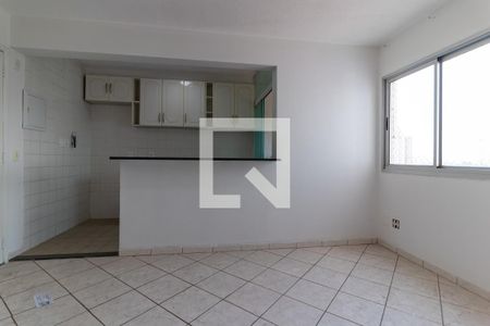 Sala de apartamento à venda com 1 quarto, 35m² em Vila Carmosina, São Paulo