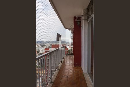 varanda de apartamento para alugar com 2 quartos, 89m² em Méier, Rio de Janeiro