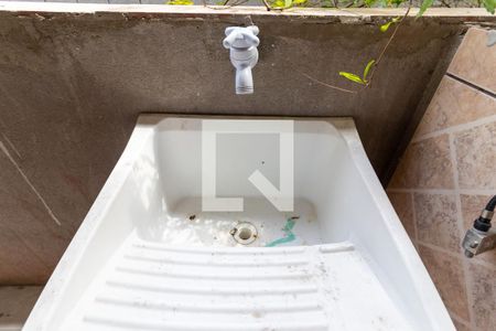 Detalhe da area de serviço de casa para alugar com 1 quarto, 30m² em Vila Brasil, São Paulo