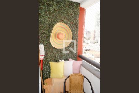 Apartamento à venda com 60m², 2 quartos e 1 vagavaranda