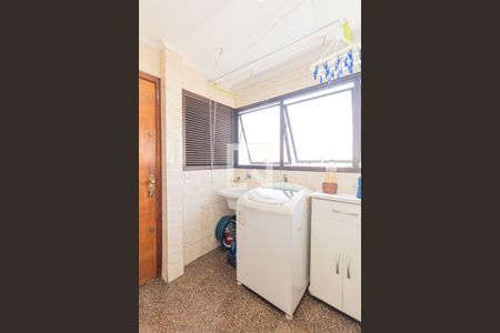 Apartamento à venda com 90m², 3 quartos e 2 vagasÁrea de Serviço