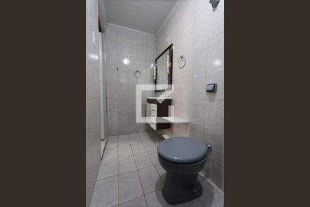 Banheiro da Suíte de casa para alugar com 2 quartos, 70m² em Vila Primavera, São Paulo