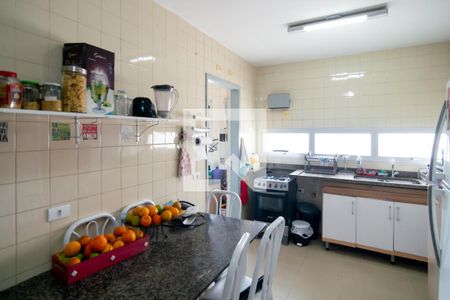 Apartamento à venda com 120m², 3 quartos e 2 vagasCozinha