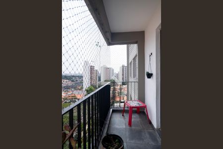 Apartamento à venda com 120m², 3 quartos e 2 vagasVaranda