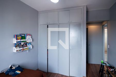 Apartamento à venda com 120m², 3 quartos e 2 vagasQuarto 2