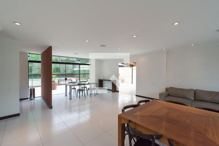 Apartamento à venda com 120m², 3 quartos e 2 vagasSalão de Festas