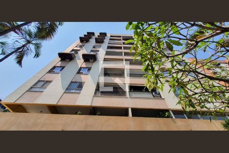 Apartamento para alugar com 84m², 3 quartos e 1 vaga Apartamento para alugar com 84m², 3 quartos e 1 vagaFachada