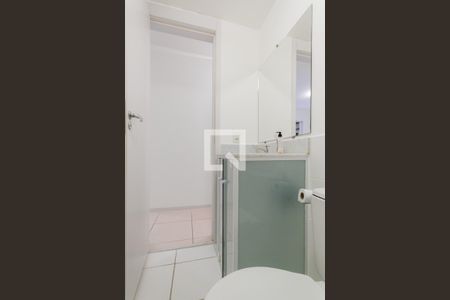 Apartamento à venda com 64m², 3 quartos e 1 vaga Apartamento à venda com 64m², 3 quartos e 1 vagaBanheiro Social