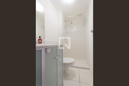 Apartamento à venda com 64m², 3 quartos e 1 vaga Apartamento à venda com 64m², 3 quartos e 1 vagaBanheiro Social