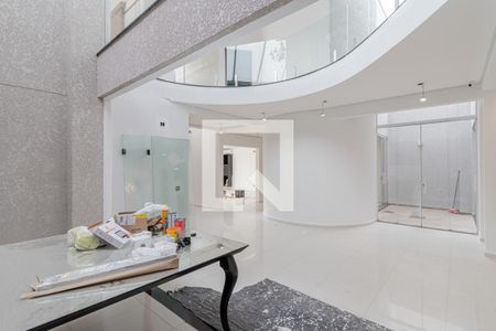 Hall de casa para alugar com 4 quartos, 650m² em Bosque da Saúde, São Paulo