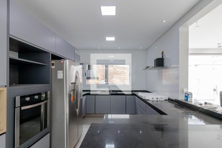 Casa à venda com 650m², 4 quartos e 4 vagasCozinha