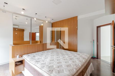 Casa à venda com 650m², 4 quartos e 4 vagasSuíte 1