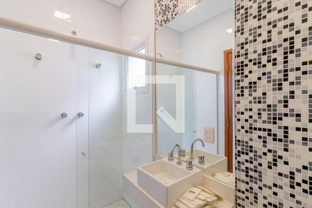 Casa à venda com 650m², 4 quartos e 4 vagasBanheiro da Suíte 2