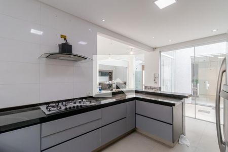 Casa à venda com 650m², 4 quartos e 4 vagasCozinha